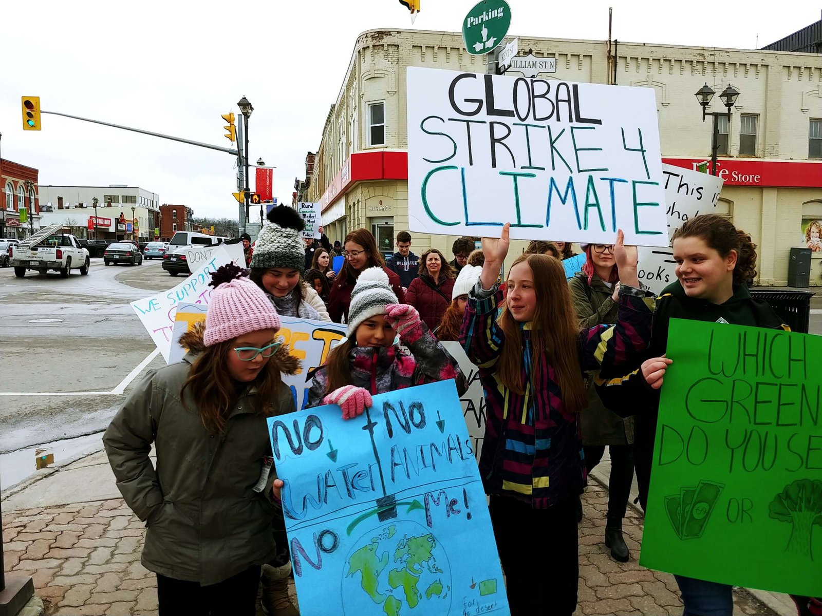 Read more about the article Green Resilience Project Pinpoints Basic Income as ‘Key to the Climate Plan Canada Needs’